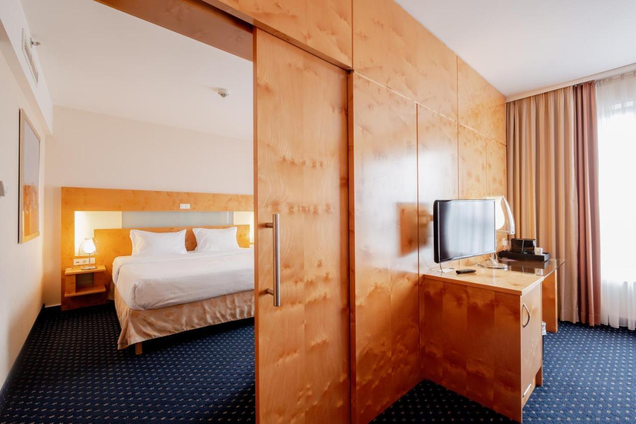 Welcome Hotel غيلسنكيرشن المظهر الخارجي الصورة